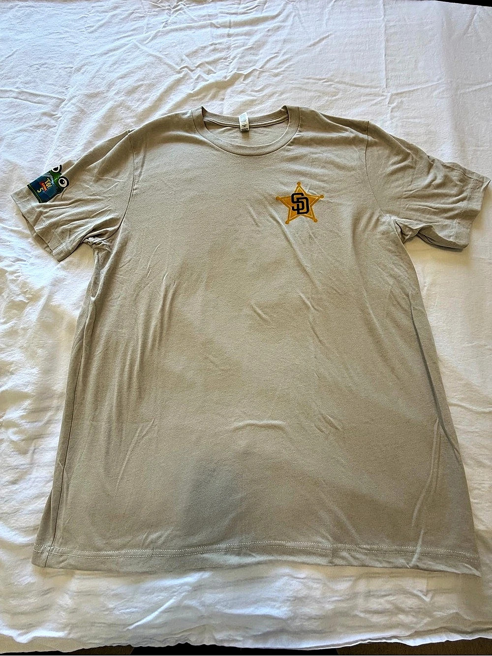 CANYON Toy Story Graphic Tee in Beige Size XL NWT